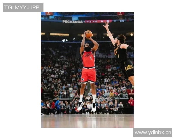 哈登季前赛助攻如潮小卡火力全开祖巴茨高效表现引期待