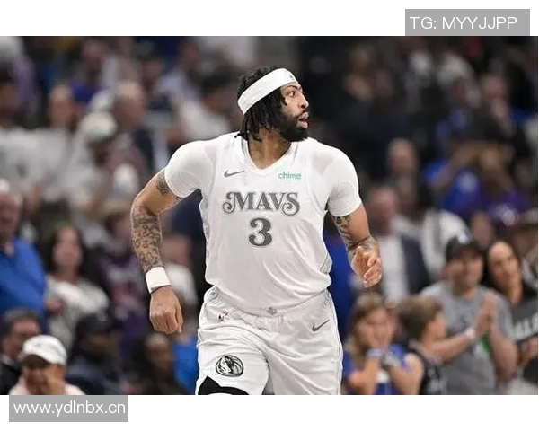 浓眉首节表现稳健轻松斩获5分5板1助展现强大状态