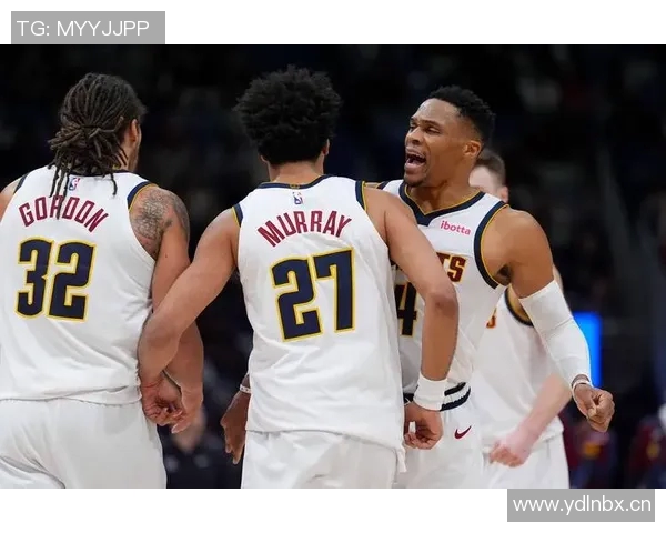 威少在泰伦卢马龙克里斯蒂指导下重拾自我风采仅差一个助词的转变