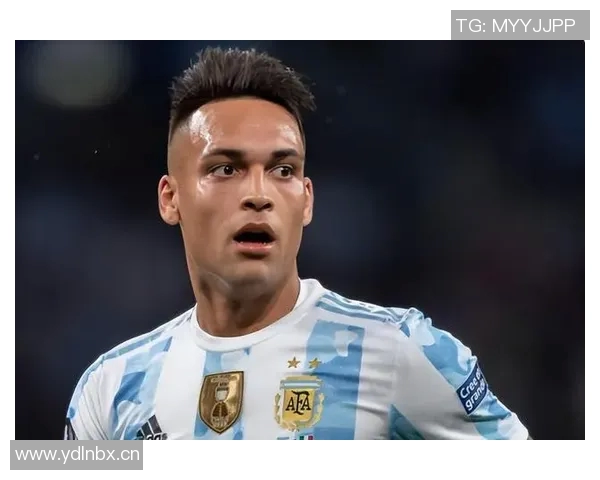 特雷泽盖争议言论引发热议劳塔罗被评为现役前锋第一人