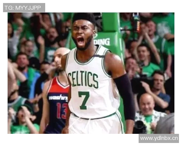 费尔斯全力以赴对位杰伦布朗期待在比赛中展现竞争精神