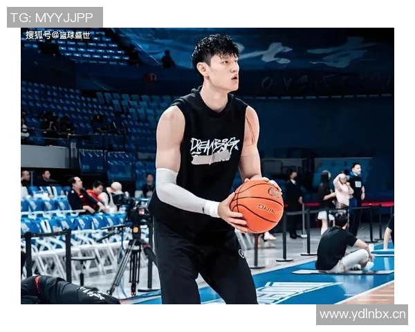 北京男篮提前布局曾凡博被篮网裁掉后仍有机会重返赛场