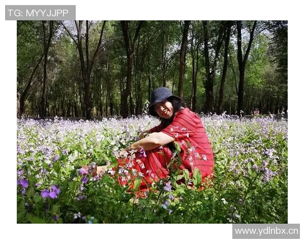 郎才女貌情深似海段刘愚妻子分享甜蜜合照庆祝六周年纪念日