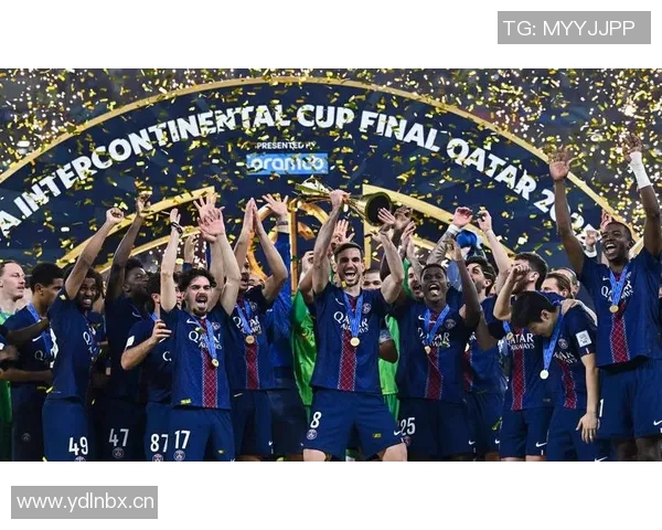 环足奖最佳男足俱乐部候选名单揭晓巴萨蓝军弗拉门戈利物浦巴黎争夺荣誉