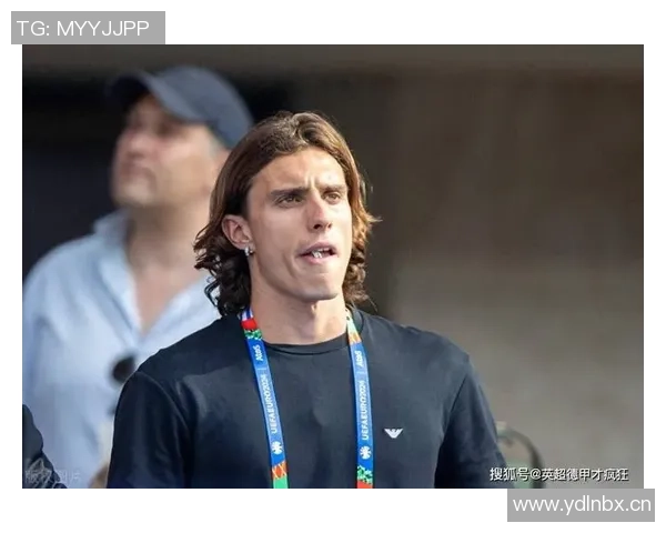 英超官方调查卡拉菲奥里在最佳左后卫中名次如何引发热议