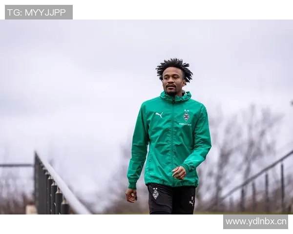 费内巴切瞄准世界级前锋莱万或瑟尔洛特成引援目标