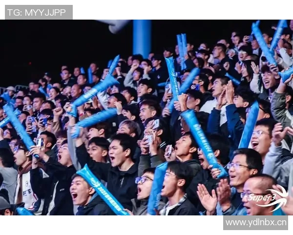 媒体人评论中国季前赛小曾机会匮乏引发广泛关注与争议