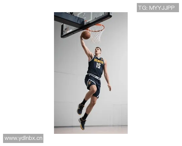 约基奇分享国际篮球经验：多样风格提升个人竞技水平与团队配合能力