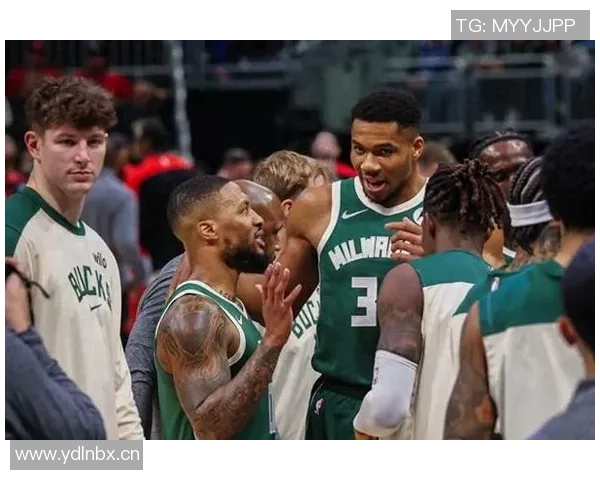 明日NBA揭幕战即将开启球迷热情高涨期待赛季回归