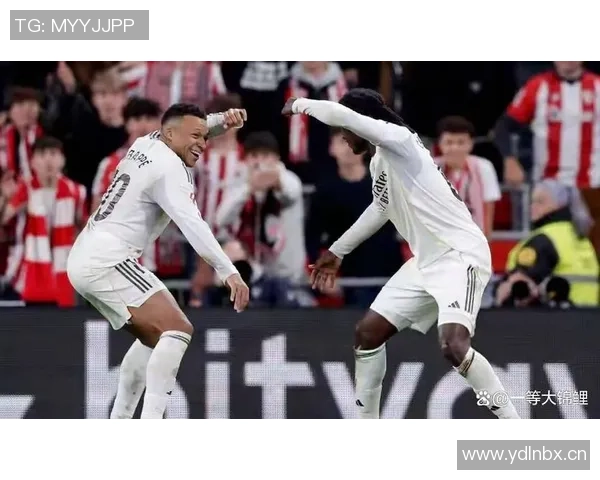 姆巴佩全场表现惊艳贡献2进球1助攻并成功过人4次获得满分评价